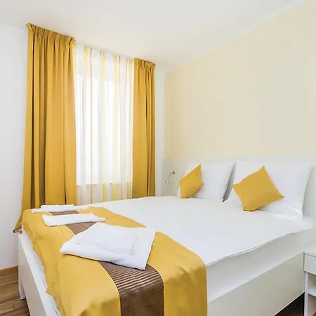 Апартаменты Gorgeous In With Wifi